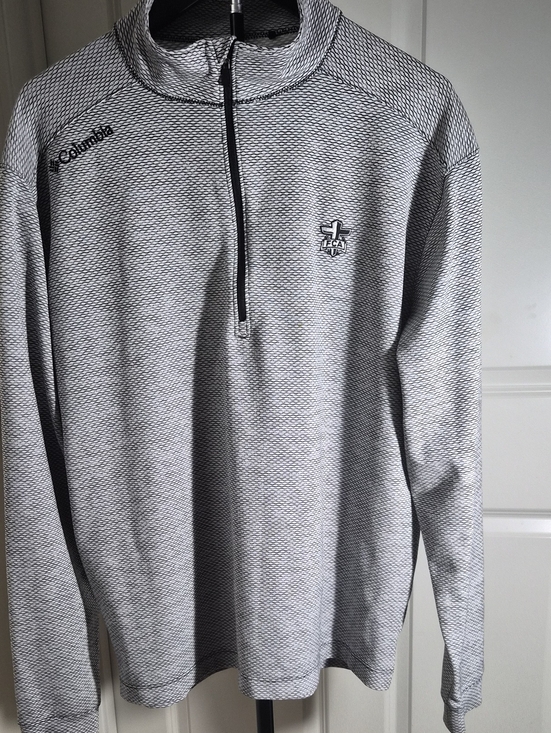Columbia Other - Columbia Men's Light Gray Quarter-Zip Performance Top